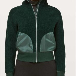 Women's Green Lululemon Forest Green Sherpa Malachite Zip-Up Jacket